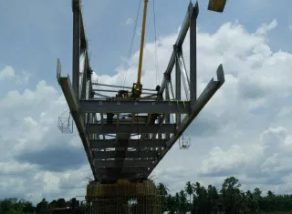 Structure Kursus: Analysis Struktrur dengan aplikasi Perangkat Lunak 2 amd_erection_jembatan